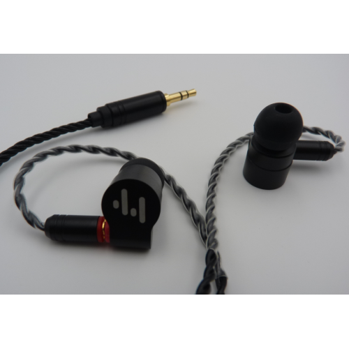 Auricular HIFI con controlador híbrido